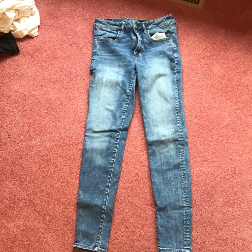 Higher waisted American eagle jeans